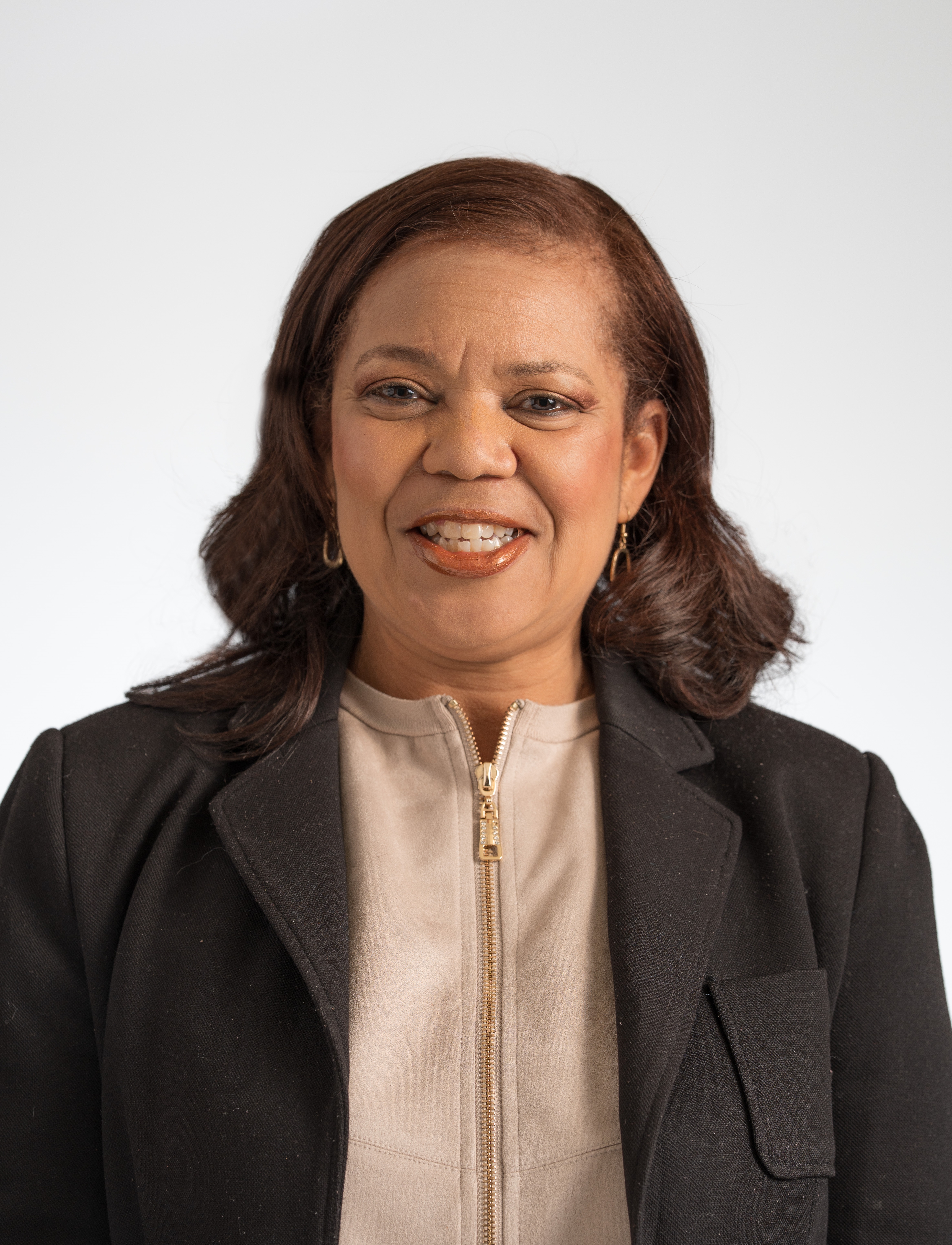 Jennine Hunter Headshot